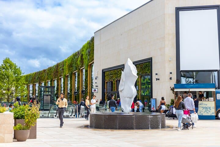 McArthurGlen Paris-Giverny Designer Outlet transfer from Paris