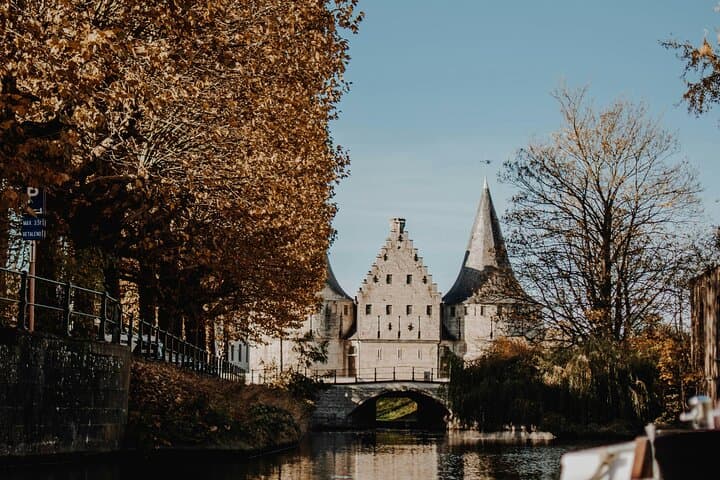 Private Day Trip to Bruges (1-7pax)