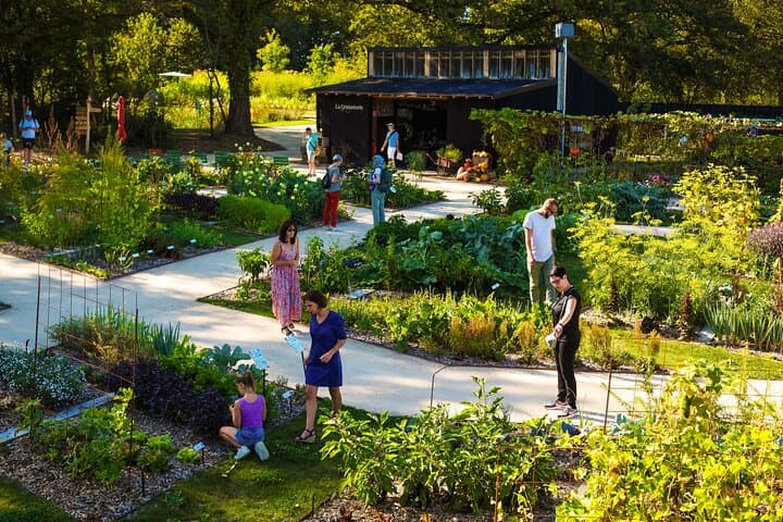 Explore more than 1000 varieties of vegetables at the Extraordinary Vegetable Garden