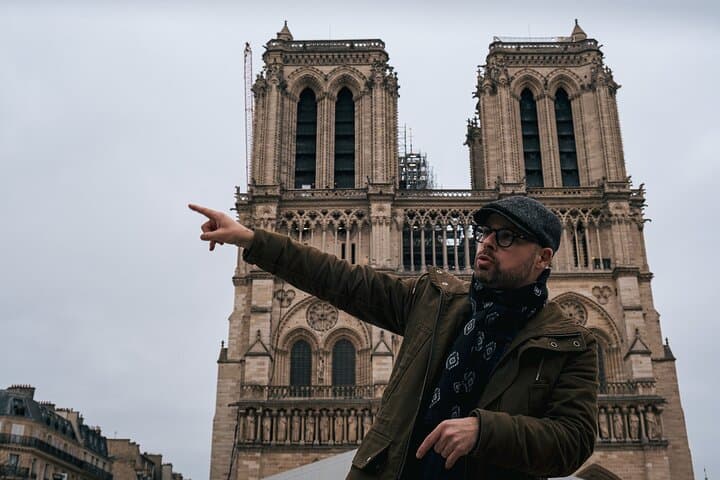 Paris: Notre-Dame Cathedral Interior & Ile de la Cité Guided Tour