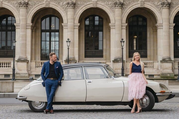 All of Paris Tour in a Vintage Open-Top French Car Citroen DS