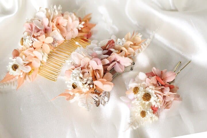 Paris 1e: Floral Haircomb workshop