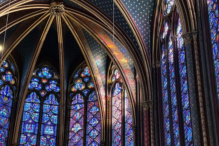 Medieval Paris: Notre Dame, Sainte Chapelle and Conciergerie