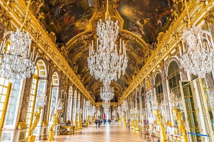 Versailles from Honfleur | Private Roundtrip Transfer