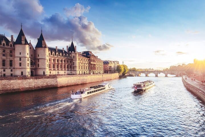Parisian Tale for Cruise Passengers from Le Havre & River Cruise