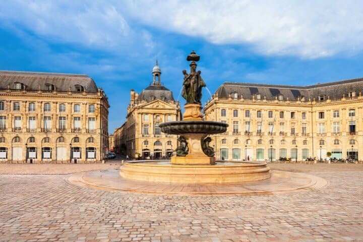 Bordeaux Self Guided Walking Tour with an APP