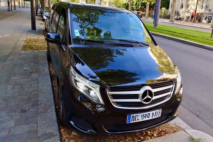 Private transfer Orly Airport Paris Hotels - One way