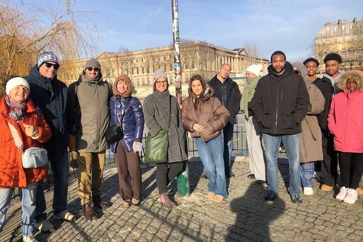 Happy Tour Guests