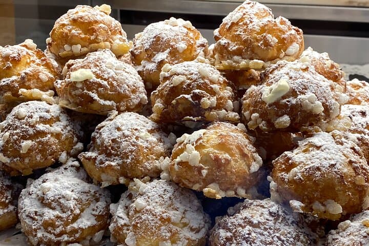 A well-deserved sweet break! Cream cabbages are part DE our gourmet addresses in the Marais.