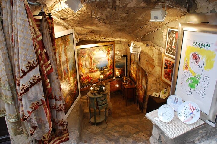 Saint Paul: Art Gallery