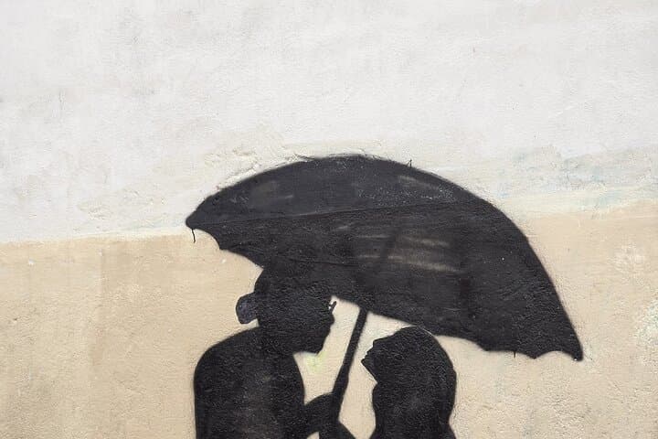 A Tapestry of Art and Romance in Montmartre