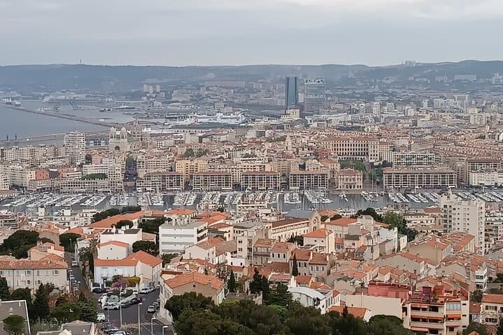 Private Tour Aix Provence and Highlights Marseille and Cassis