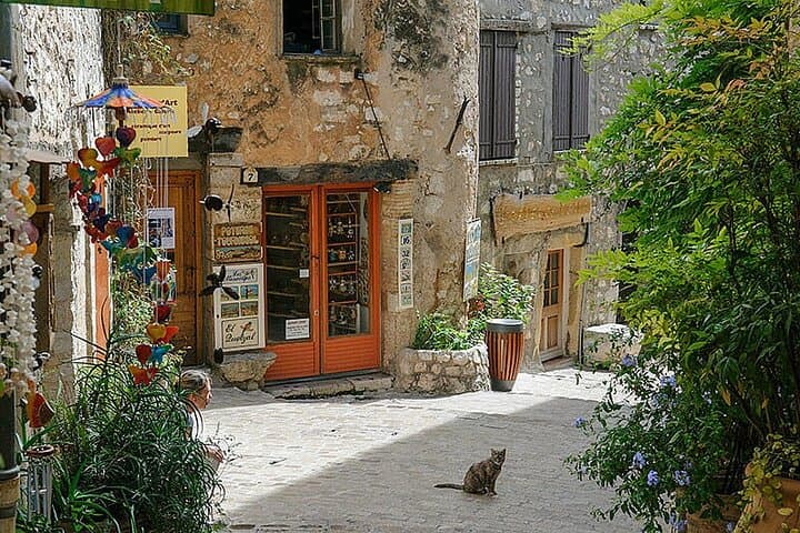 Life in the village of St Paul de Vence