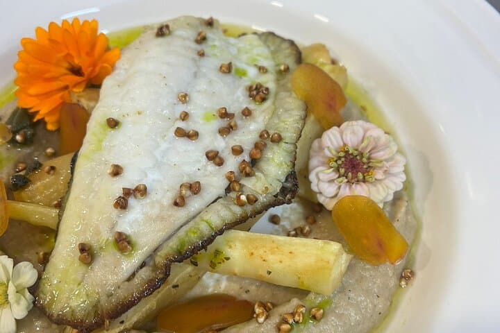 Gastronomic experience in a Marseille Refined Castle