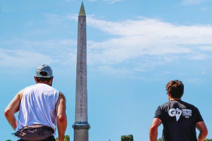 Run the Paris Main Sights with a Local: 8K Group Running Tour