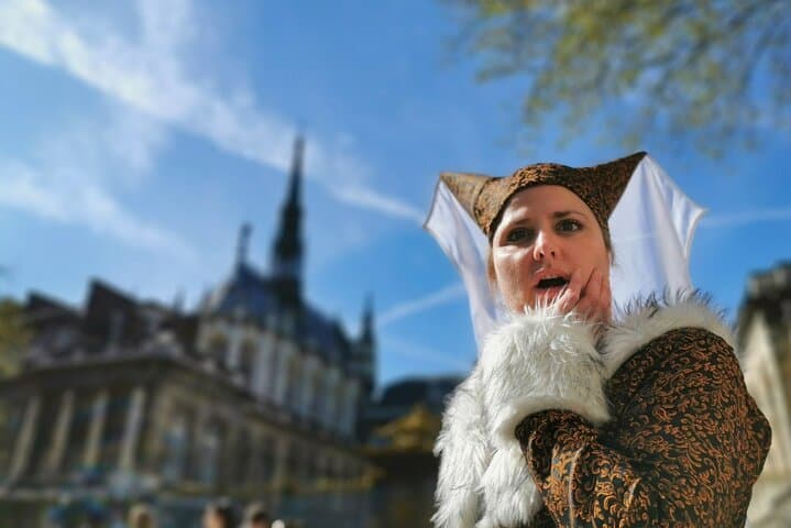Unusual Guided Tour of Ile de la Cité Narrated by Isabeau