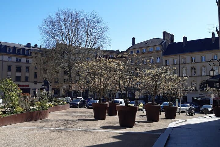 Saint-Simplice Square in Metz
