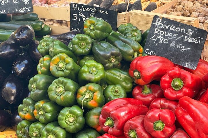 Provençal Morning Farmers Market & Food Discovery Tour