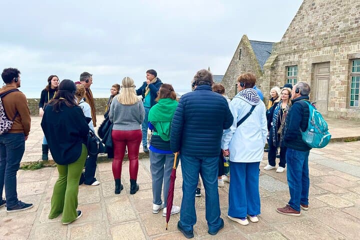 Private Day Trip from Paris to Mont Saint-Michel and Étretat