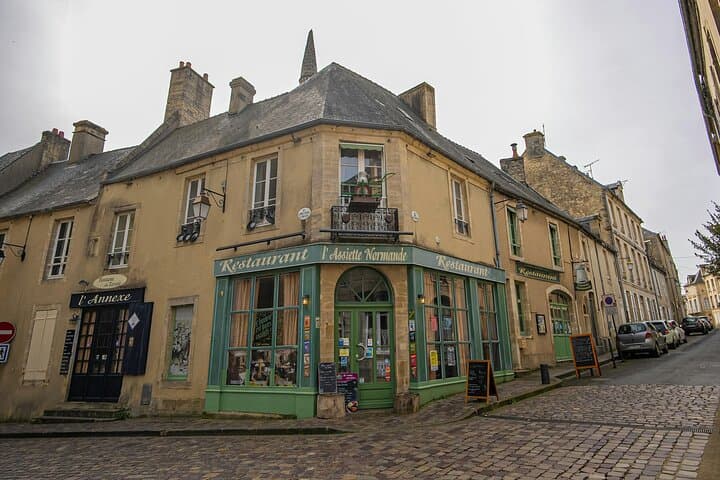 Bayeux Private Walking Tour with a Local Guide