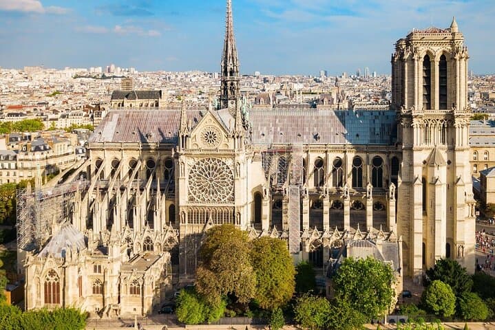 Notre Dame Cathedral Guided Tour with Flexible Options