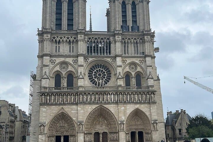 Notre Dame Cathedral Guided Tour with Flexible Options