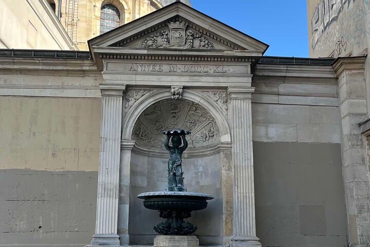 Before Sunset: A Self-Guided Walking Tour Through Paris