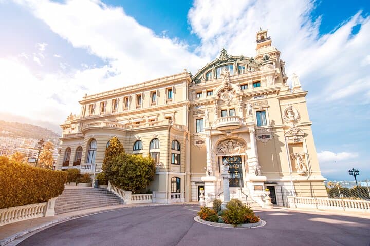 Private direct transfer from Nice to Monaco, local driver