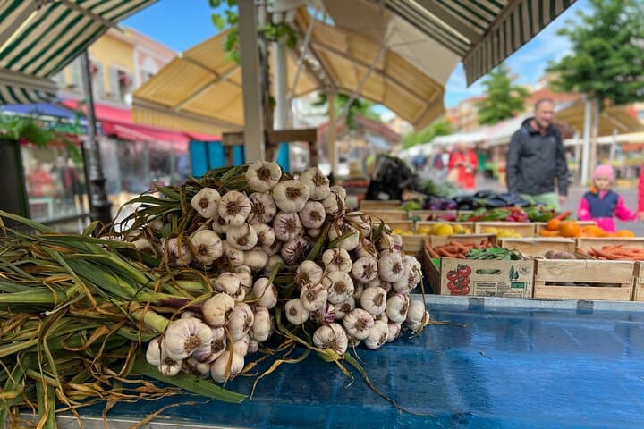 Nice Old Town & Local Market Food Tour with 10 Authentic Tastings