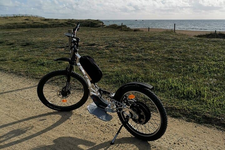 Electric Scooter and Fat Bike Tour in Erdeven