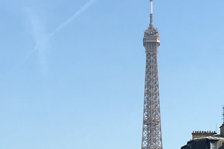 Travel to Paris