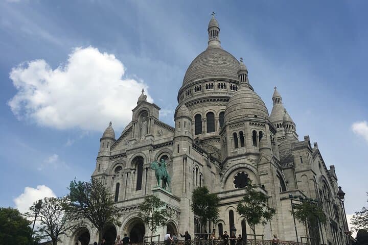 Travel to Paris