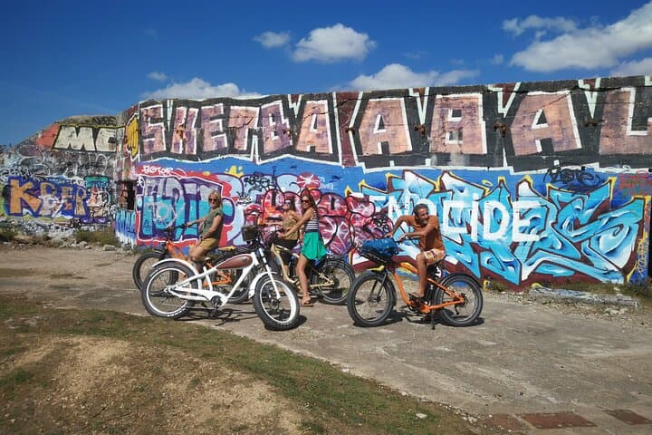 Electric Scooter and Fat Bike Tour in Erdeven