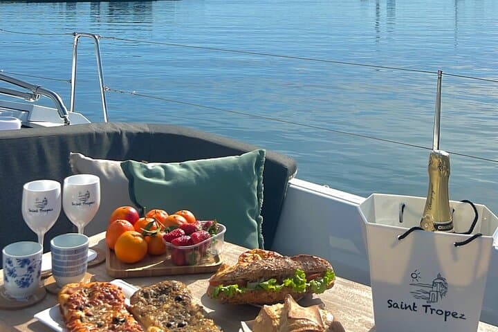 Cannes Private Sailing Boat Tour to Lérins Islands – All Inclusive