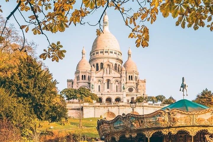 Montmartre Uncovered By A Parisian Guide