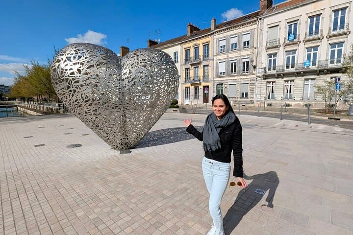 heart of troyes