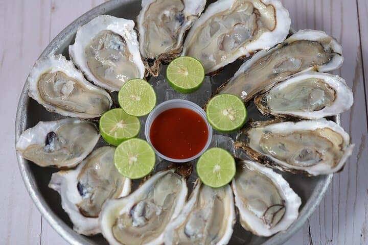 Private Normandy Gourmet Tour with Cider Cheese and Seafood Lunch