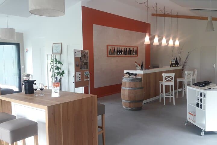 Tasting room