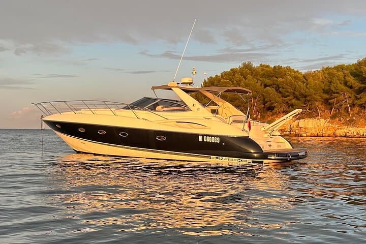 Sea Trip on Private Boat at the Islands Cannes and Cap Antibes