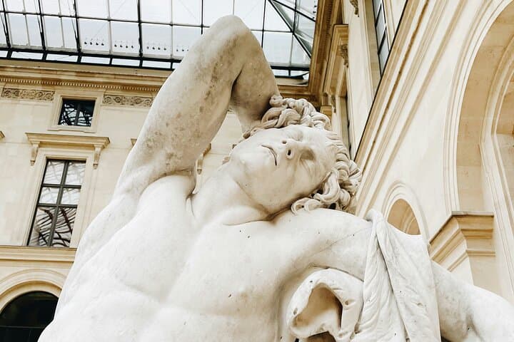 Louvre & Versailles Highlights: Small Group Half-Day Experience