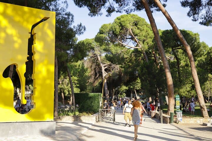3 Hours Private Tour in Juan-les-Pins and Cagnes-sur-Mer