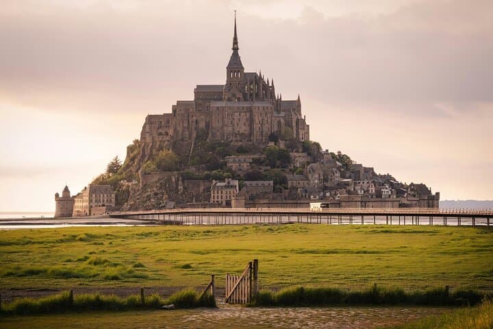 Mont Saint Michel Private Tour from Paris