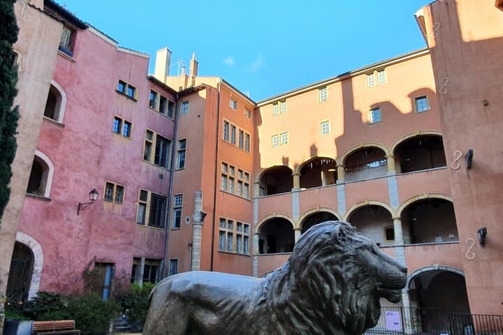 Old Town of Lyon 2 Hour Private Walking Tour