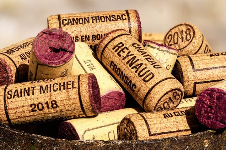 Oak corks