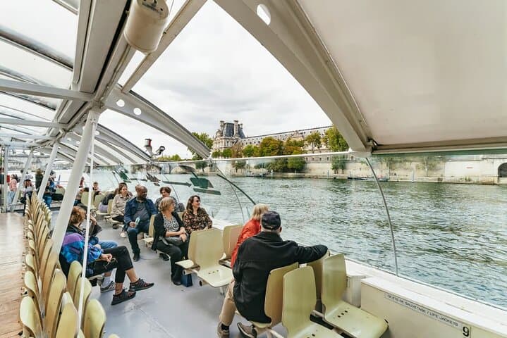 Paris Seine River Hop-On Hop-Off Sightseeing Cruise