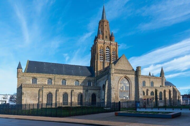 Calais City Self Guided Walking Tour with an App