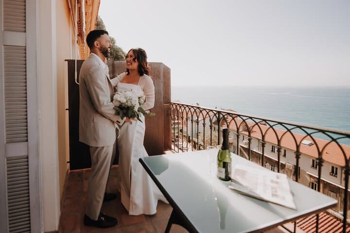 Destination wedding photoshoot by our local photographer in Nice