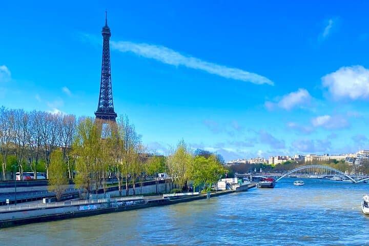 Private Tour: Eiffel 1st & 2nd Floor PreBooked Lift Ticket