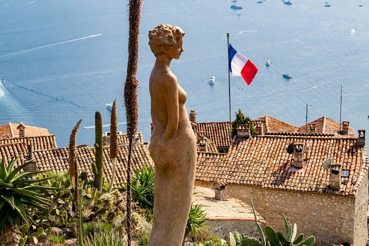 EZE FRANCE GARDEN EXOTIC