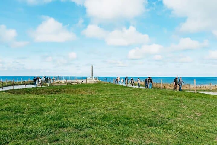 Normandy D-Day Highlights Tour from Paris With Lunch